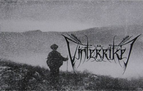 Vinterriket : ...Gjennom Tåkete Skogen